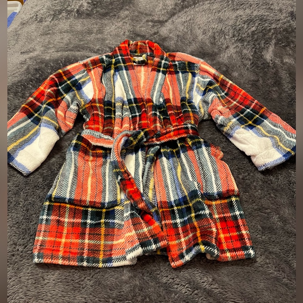 Super Soft Mistletoe Farms Childs Robe - NWT